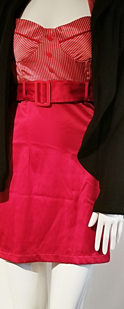 Red Dress - Picture 2 of 2